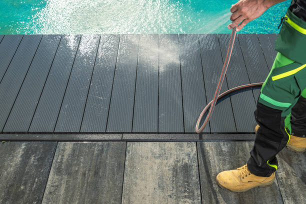 Best House Pressure Washing  in Maine, WI
